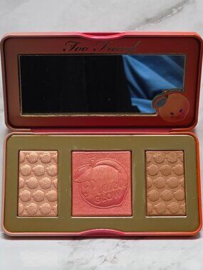 Too Faced SWEET PEACH GLOW Palette